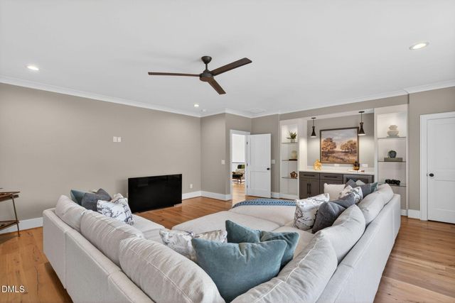 824 Journeys Rest Lane, Apex, NC 27523