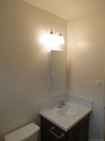 1737-41 Glencoe Dr, Lemon Grove, CA 91945