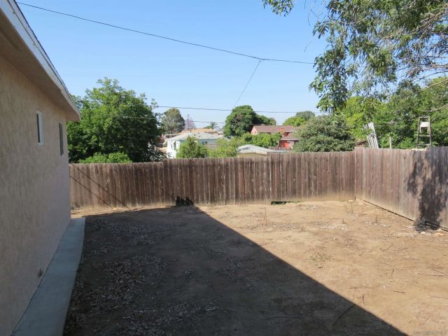 1737-41 Glencoe Dr, Lemon Grove, CA 91945