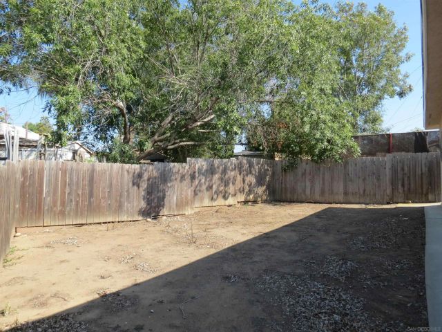 1737-41 Glencoe Dr, Lemon Grove, CA 91945