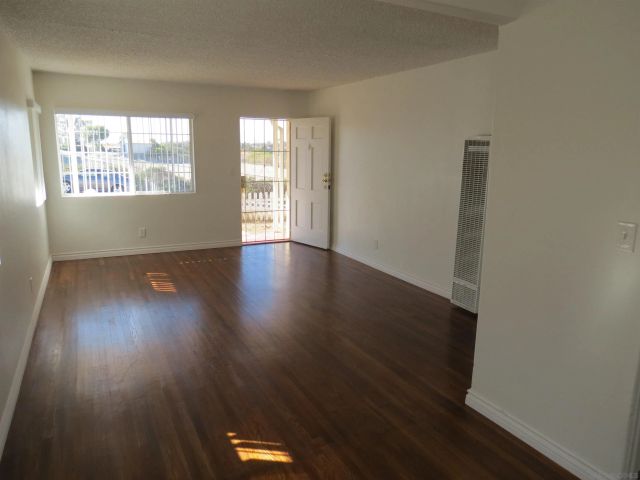 1737-41 Glencoe Dr, Lemon Grove, CA 91945