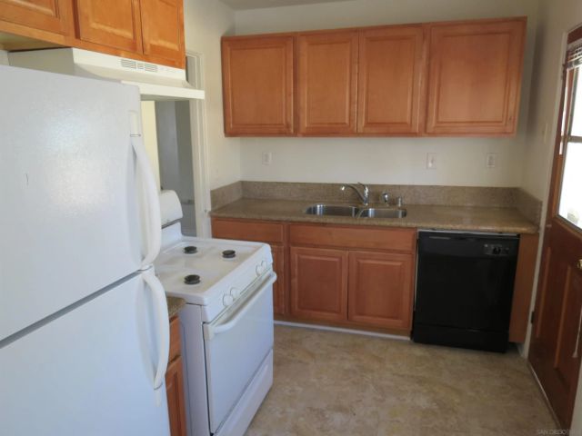 1737-41 Glencoe Dr, Lemon Grove, CA 91945