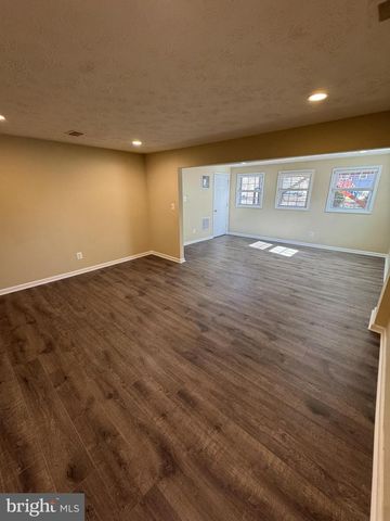 8001 HAMMOND ST, Alexandria, VA 22309