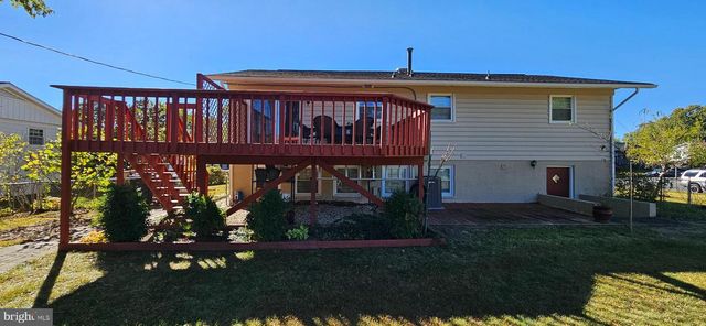 8001 HAMMOND ST, Alexandria, VA 22309