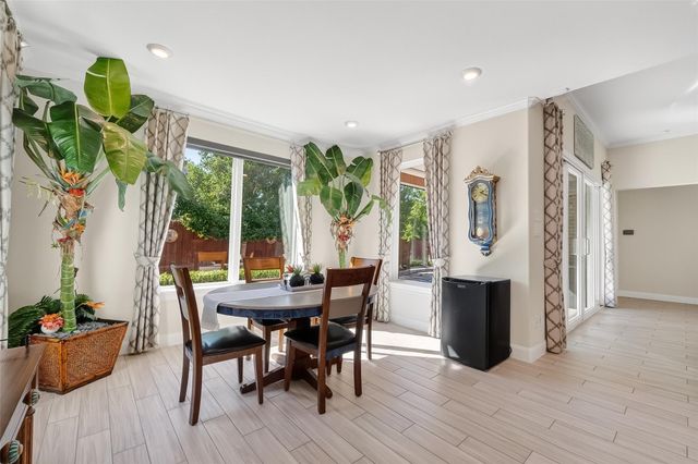 51 Scepter Ridge, Sugar Land, TX 77498