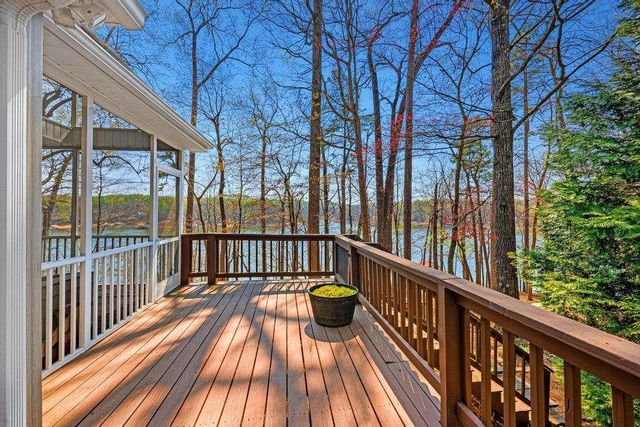 997 Rue Fleur de Lis, Lavonia, GA 30553