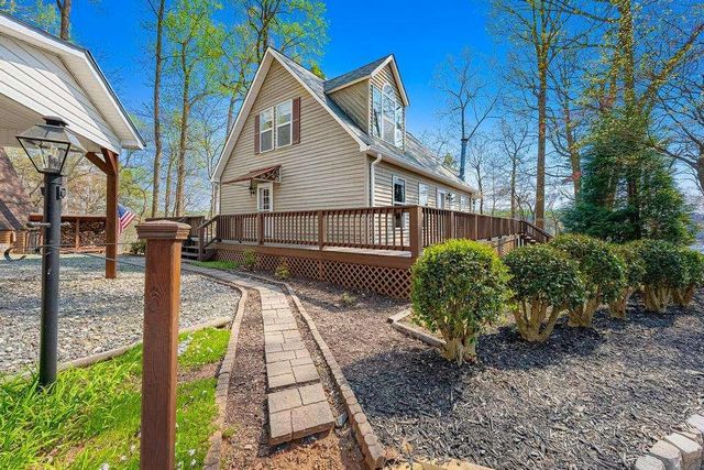 997 Rue Fleur de Lis, Lavonia, GA 30553