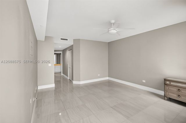 848 Brickell Key Dr 1104, Miami, FL 33131