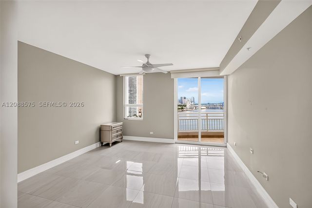 848 Brickell Key Dr 1104, Miami, FL 33131