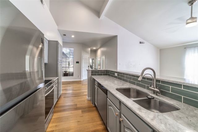 6344 Winton Street, Dallas, TX 75214