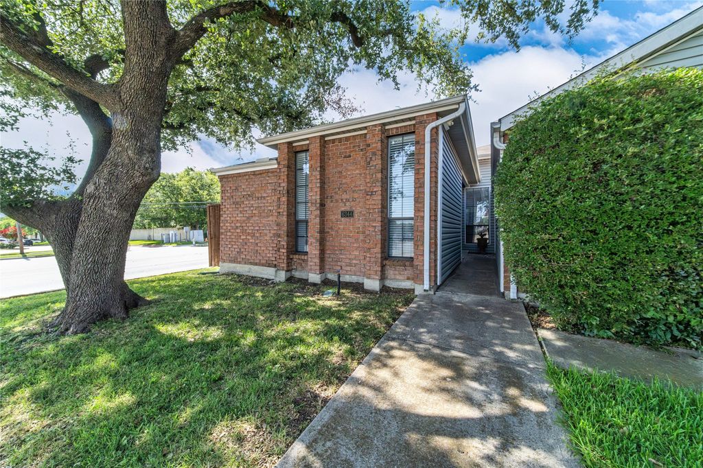 6344 Winton Street, Dallas, TX 75214