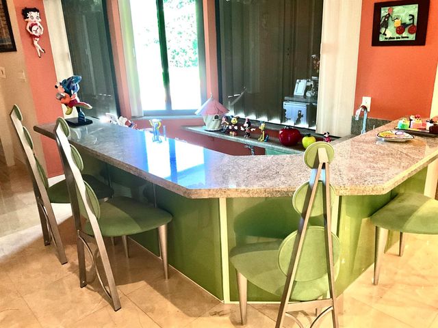 5896 NW 23rd Way, Boca Raton, FL 33496