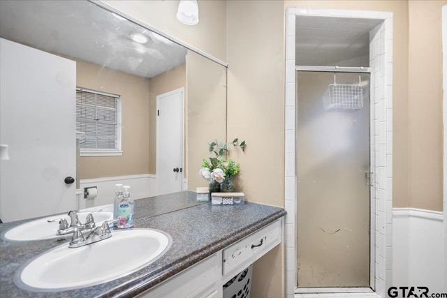 2032 Woodhaven Dr., Tyler, TX 75701