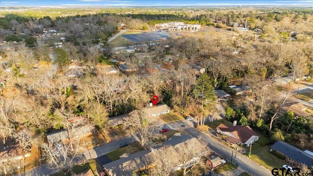 2032 Woodhaven Dr., Tyler, TX 75701