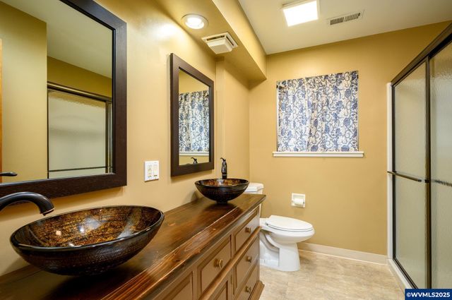 1036 SW 2nd St, Mcminnville, OR 97128