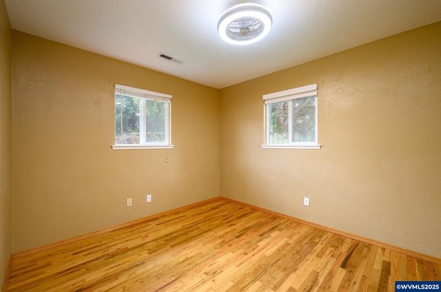 1036 SW 2nd St, Mcminnville, OR 97128