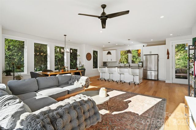 1549 Pinecrest Avenue, Charlotte, NC 28205