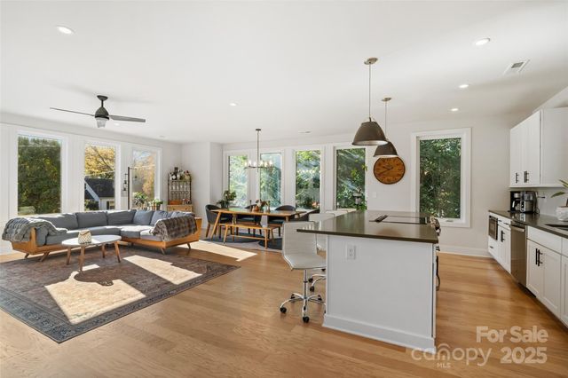 1549 Pinecrest Avenue, Charlotte, NC 28205