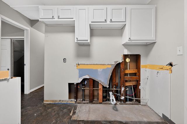 2029 Jermain Drive, Columbus, OH 43219