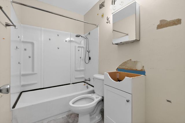 2029 Jermain Drive, Columbus, OH 43219