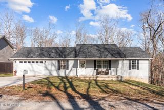 3003 Opalochee Drive, Crossville, TN 38572