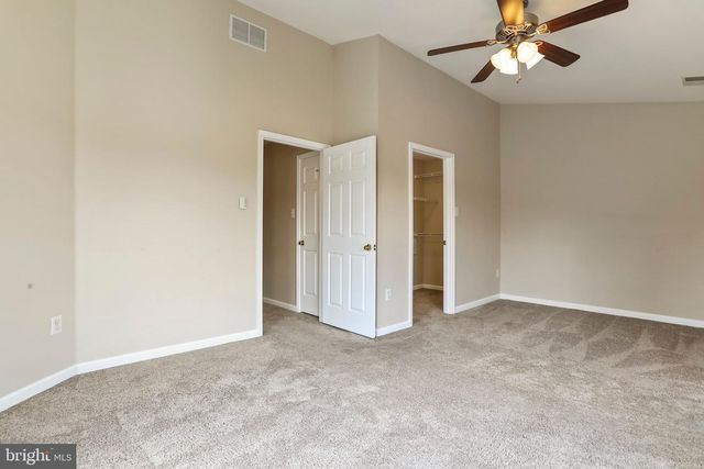 8818 PAPILLON DR, Ellicott City, MD 21043