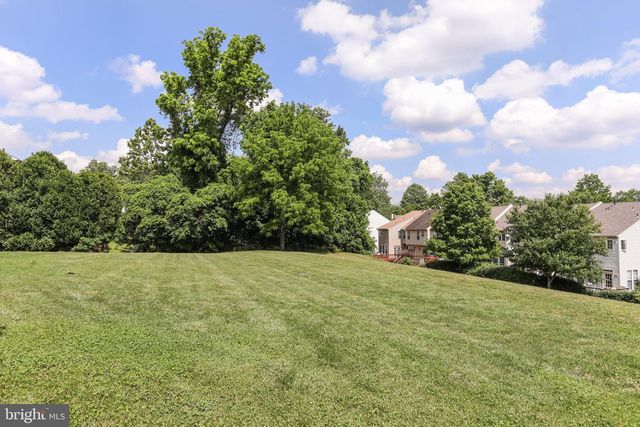8818 PAPILLON DR, Ellicott City, MD 21043