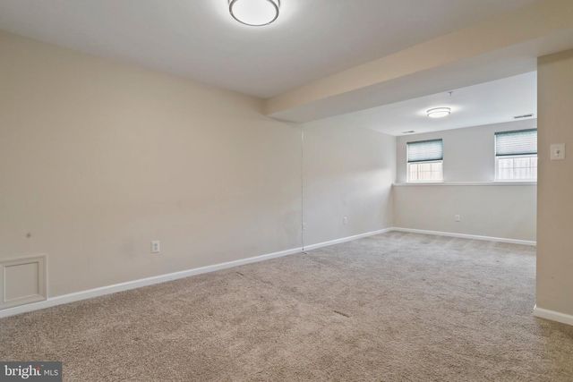 8818 PAPILLON DR, Ellicott City, MD 21043