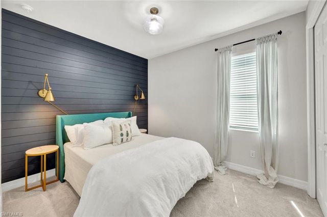 17422 Elkgrove LN, Estero, FL 33928