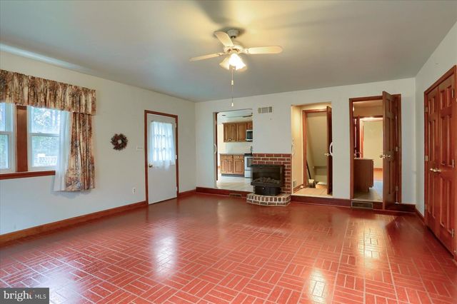 98 PINE ST, Dillsburg, PA 17019