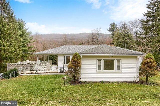 98 PINE ST, Dillsburg, PA 17019