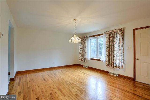 98 PINE ST, Dillsburg, PA 17019