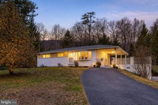 98 PINE ST, Dillsburg, PA 17019