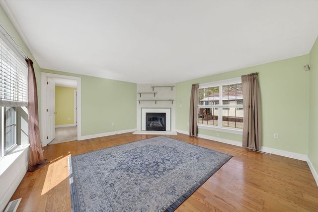 18 Timber Lane, Wareham, MA 02576