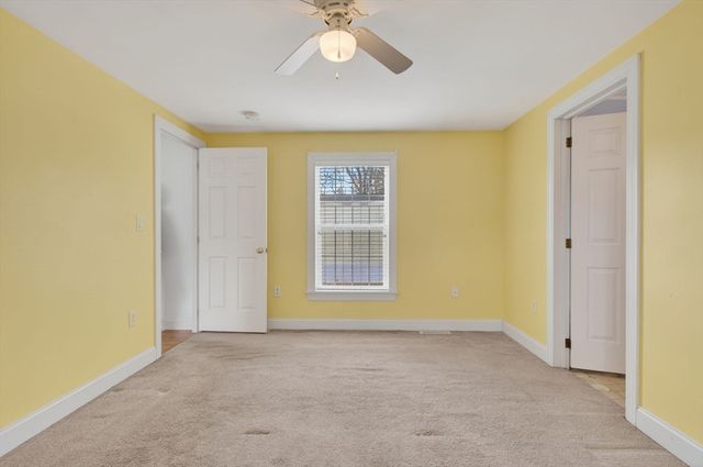 18 Timber Lane, Wareham, MA 02576