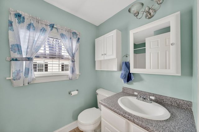 18 Timber Lane, Wareham, MA 02576