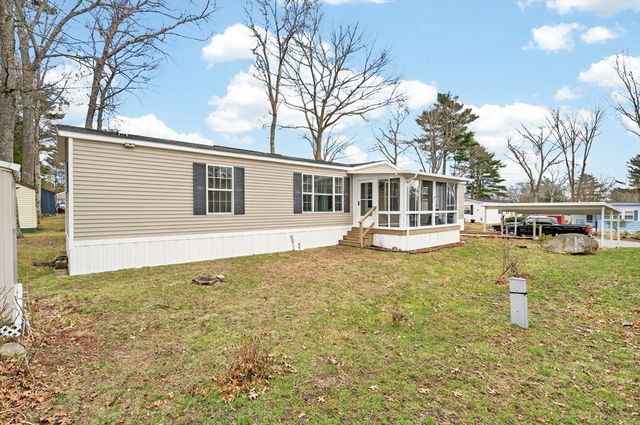 18 Timber Lane, Wareham, MA 02576