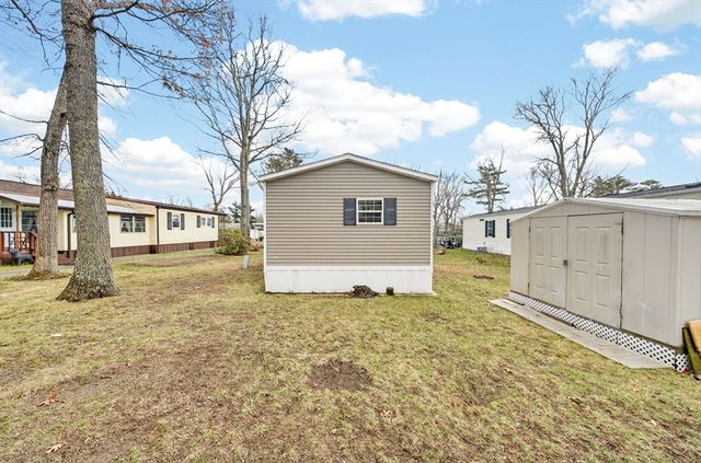 18 Timber Lane, Wareham, MA 02576