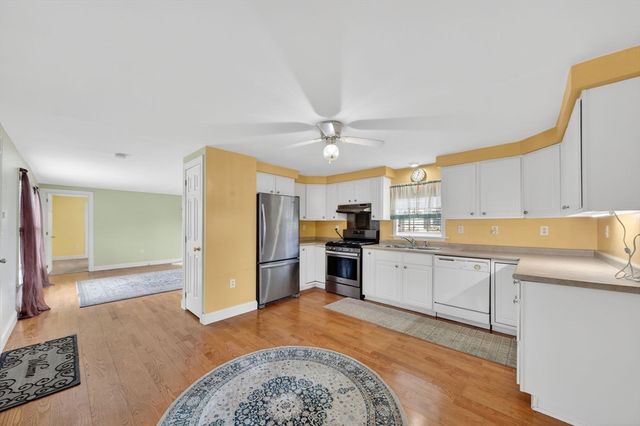 18 Timber Lane, Wareham, MA 02576