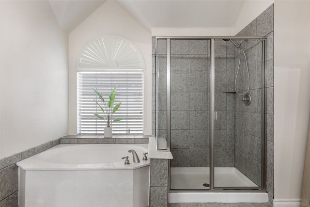 10206 Broadmoor Lane, Rowlett, TX 75089