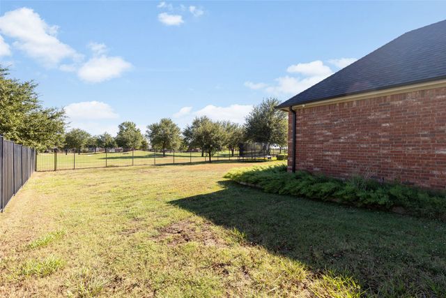 10206 Broadmoor Lane, Rowlett, TX 75089