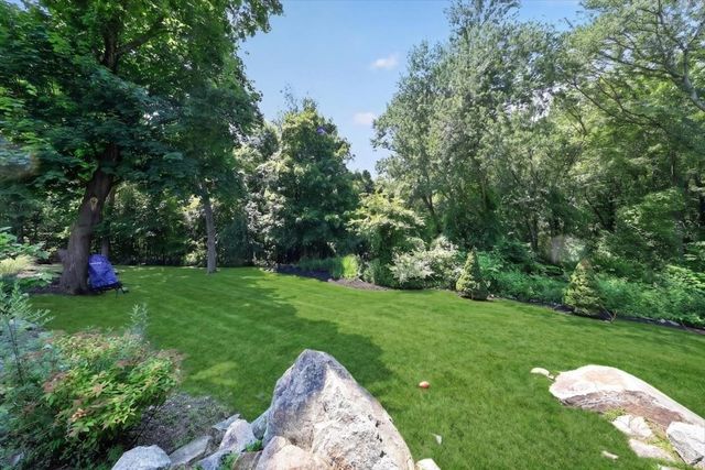 81 Hobart St, Hingham, MA 02043