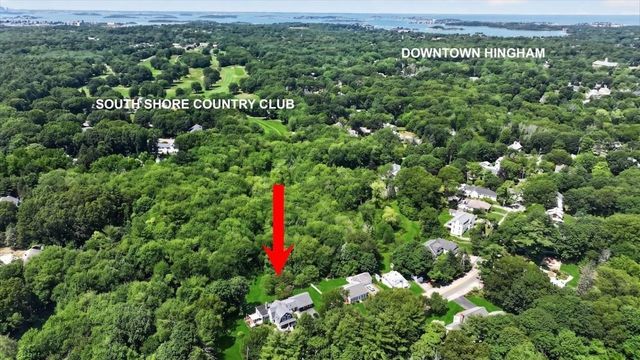 81 Hobart St, Hingham, MA 02043