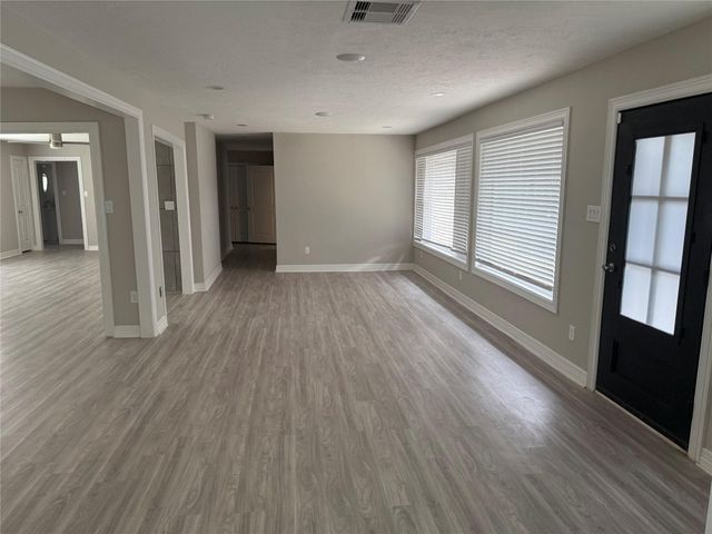 7070 Brace Street, Houston, TX 77061