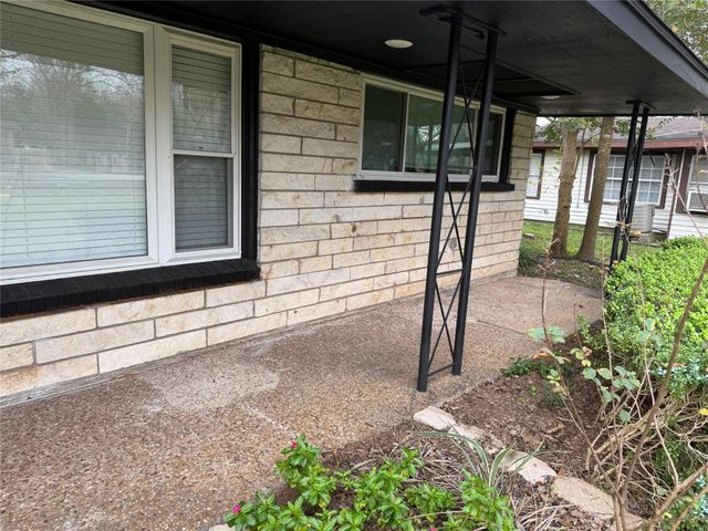 7070 Brace Street, Houston, TX 77061