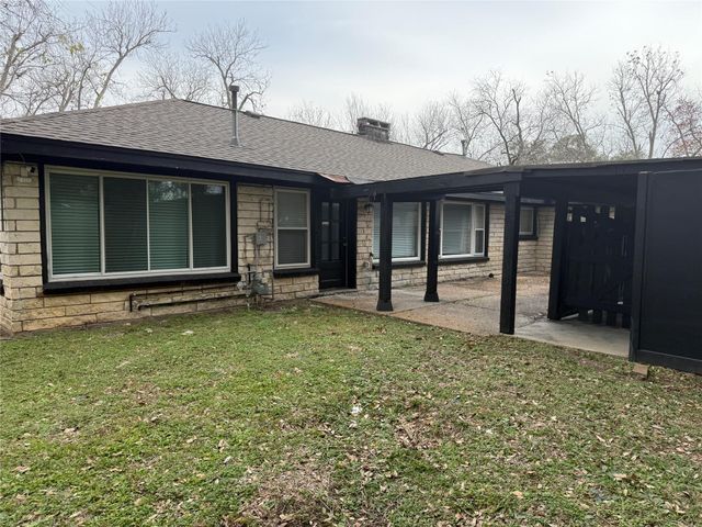 7070 Brace Street, Houston, TX 77061