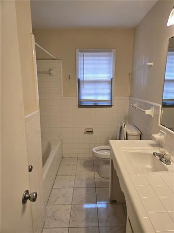 400 Sage S Avenue, Mobile, AL 36606