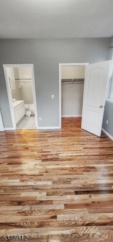 418 Jackson Ave, Elizabeth City, NJ 07201