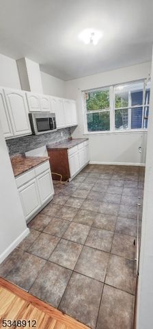 418 Jackson Ave, Elizabeth City, NJ 07201