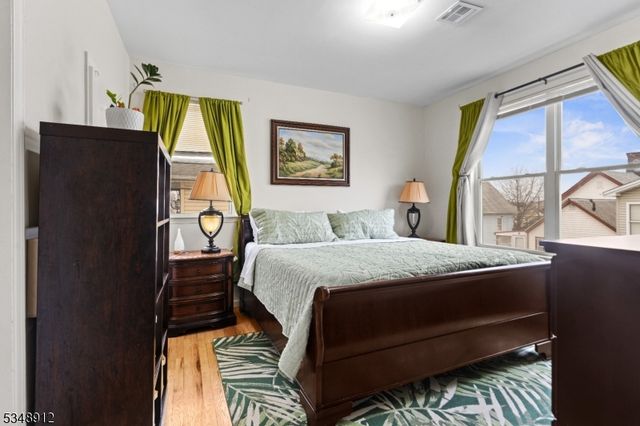 418 Jackson Ave, Elizabeth City, NJ 07201